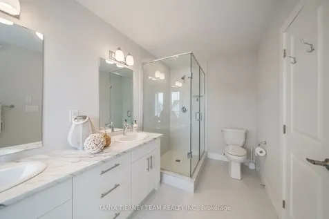 114 Sycamore Street Blue Mountains ON L9Y 4E2