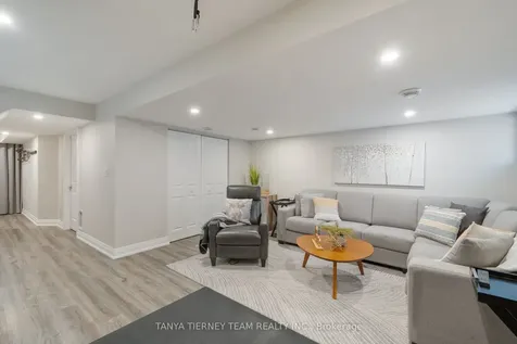 114 Sycamore Street Blue Mountains ON L9Y 4E2