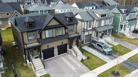 114 Sycamore Street Blue Mountains ON L9Y 4E2