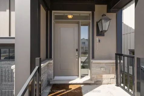 114 Sycamore Street Blue Mountains ON L9Y 4E2