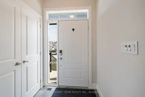 114 Sycamore Street Blue Mountains ON L9Y 4E2