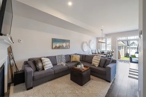 114 Sycamore Street Blue Mountains ON L9Y 4E2