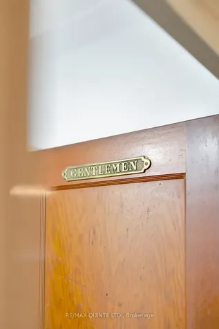 25 Valleyview Crescent Belleville ON K8P 3E9