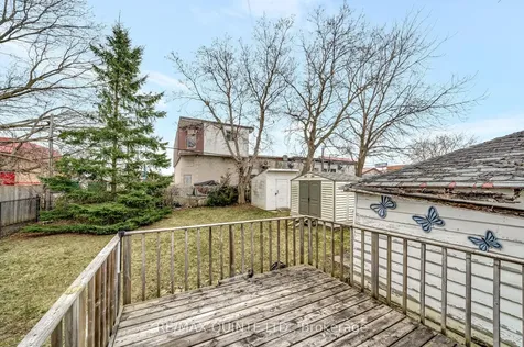 25 Valleyview Crescent Belleville ON K8P 3E9