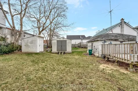 25 Valleyview Crescent Belleville ON K8P 3E9