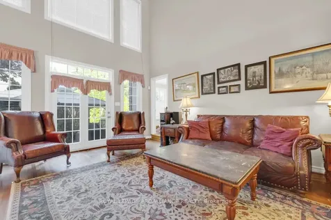 39 Grosvenor Drive Belleville ON K8P 5K3