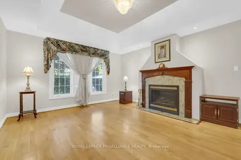 39 Grosvenor Drive Belleville ON K8P 5K3