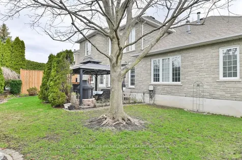 39 Grosvenor Drive Belleville ON K8P 5K3