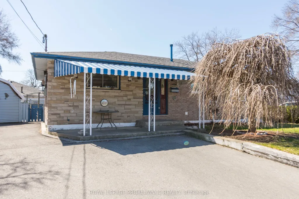 11 Mcfarland Drive Belleville ON K8N 2X3