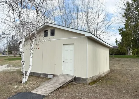 229 Adelaide Street E Saugeen Shores ON N0H 2L0