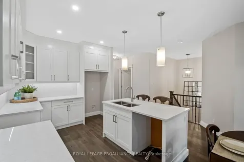 94B Sanford Street Brighton ON K0K 1H0