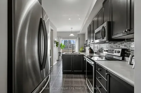 23 Courtney Street Centre Wellington ON N1M 0C9