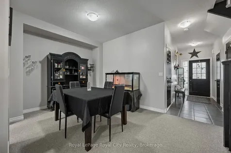 23 Courtney Street Centre Wellington ON N1M 0C9