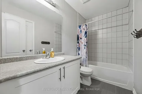 23 Courtney Street Centre Wellington ON N1M 0C9