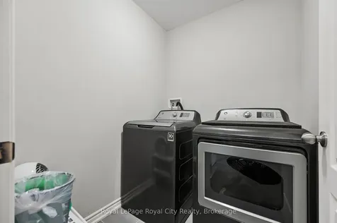 23 Courtney Street Centre Wellington ON N1M 0C9