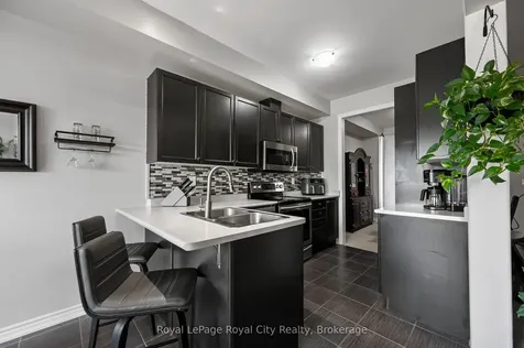 23 Courtney Street Centre Wellington ON N1M 0C9