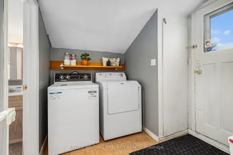 359 Carleton Street Carleton Place ON K7C 3C2