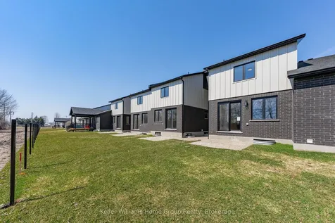 25 Halls Drive Centre Wellington ON N0B 1S0