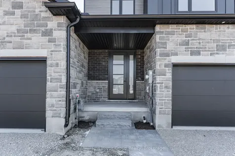 25 Halls Drive Centre Wellington ON N0B 1S0