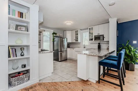 249 Maple Street Cambridge ON N3C 1T1