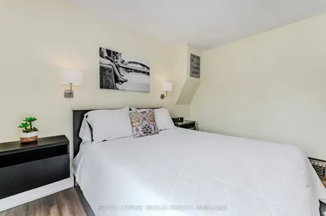 249 Maple Street Cambridge ON N3C 1T1