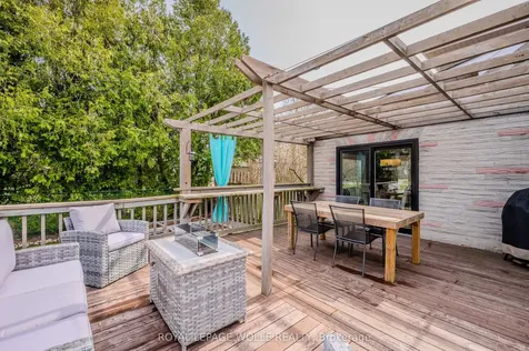 249 Maple Street Cambridge ON N3C 1T1