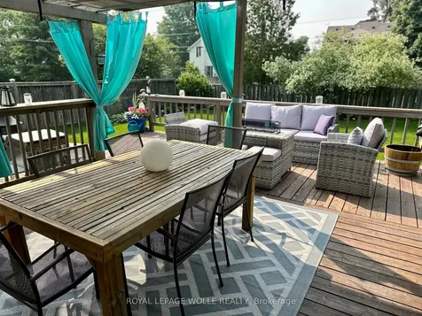 249 Maple Street Cambridge ON N3C 1T1