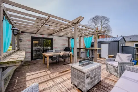 249 Maple Street Cambridge ON N3C 1T1