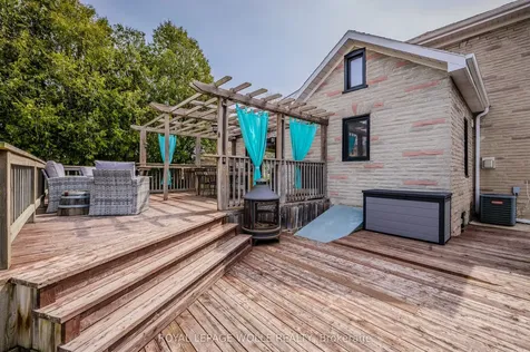 249 Maple Street Cambridge ON N3C 1T1