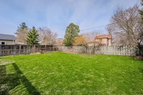 249 Maple Street Cambridge ON N3C 1T1