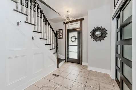 249 Maple Street Cambridge ON N3C 1T1