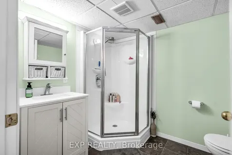 122 Glen Oaks Court Cornwall ON K6H 7E6