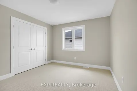 24 Reynolds Avenue Carleton Place ON K7C 0C4