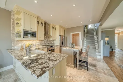 1142 Caen Avenue Woodstock ON N4T 0G3