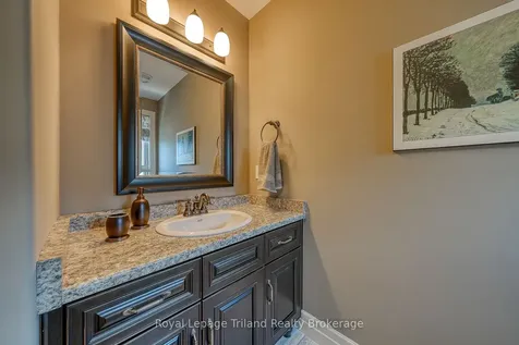 1142 Caen Avenue Woodstock ON N4T 0G3