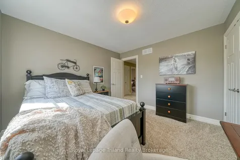 1142 Caen Avenue Woodstock ON N4T 0G3