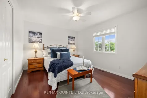 14 Hilton Place Belleville ON K8P 5N2