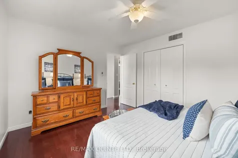 14 Hilton Place Belleville ON K8P 5N2