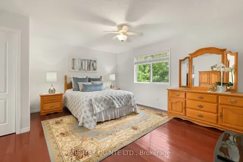 14 Hilton Place Belleville ON K8P 5N2