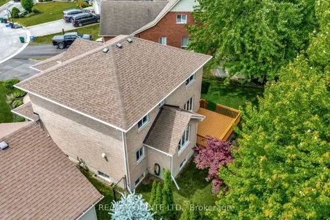 14 Hilton Place Belleville ON K8P 5N2