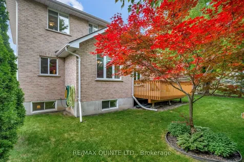 14 Hilton Place Belleville ON K8P 5N2