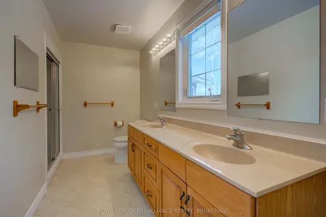 9727 Highway 42 N/a Rideau Lakes ON K0G 1X0