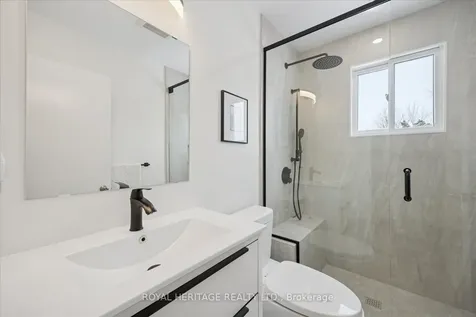 11 Willow Drive Belleville ON K8N 1X1