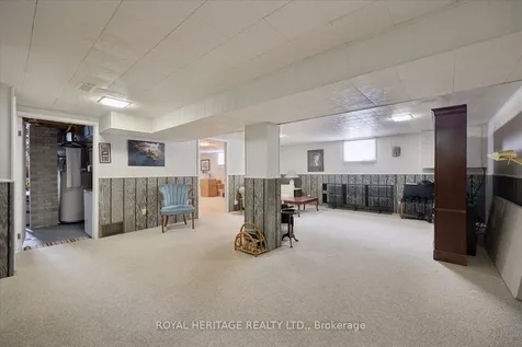 11 Willow Drive Belleville ON K8N 1X1