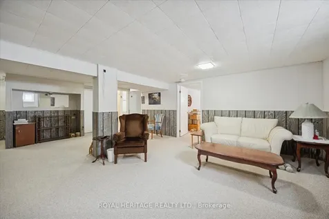 11 Willow Drive Belleville ON K8N 1X1