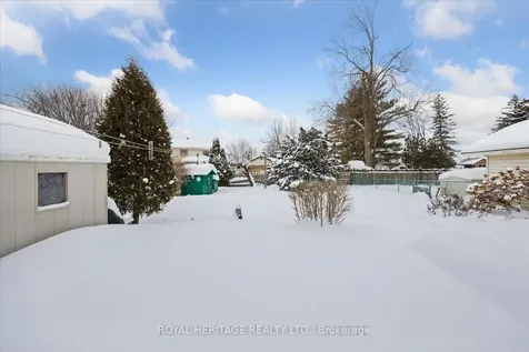 11 Willow Drive Belleville ON K8N 1X1