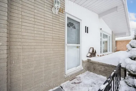 11 Willow Drive Belleville ON K8N 1X1