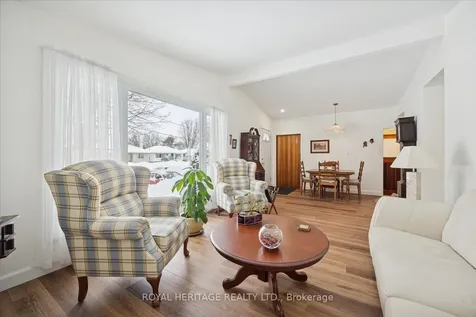 11 Willow Drive Belleville ON K8N 1X1