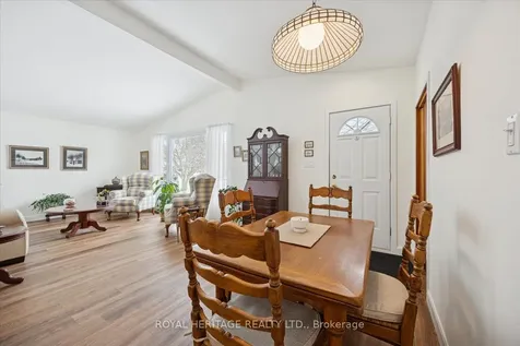 11 Willow Drive Belleville ON K8N 1X1