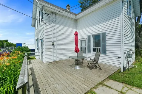 76 Bowes Street Parry Sound ON P2A 2L7